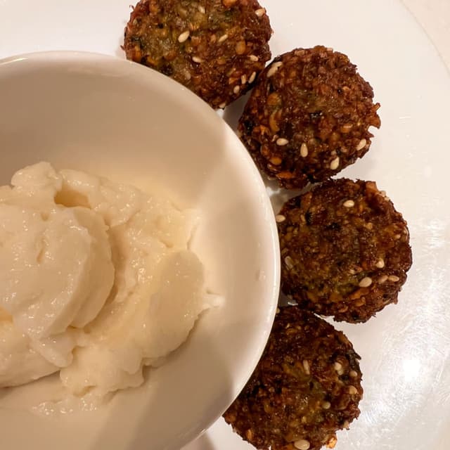 Falafel & Garlic Toum